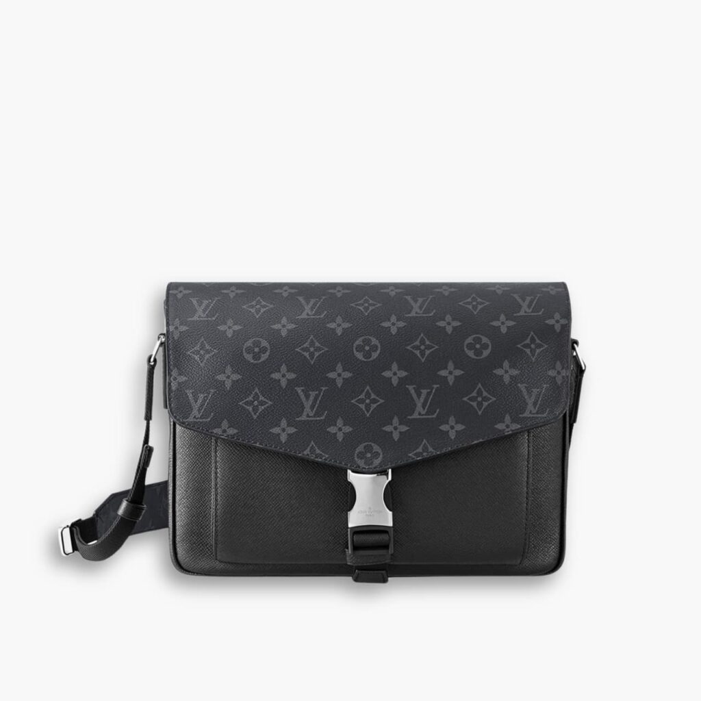 Louis Vuitton Taigarama Messenger Bag Black 29cm M30746