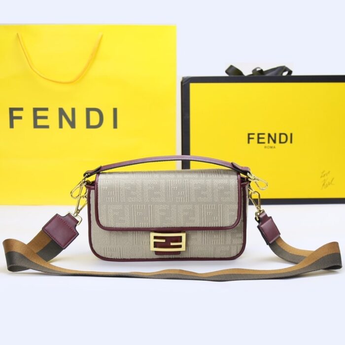 Fendi Baguette Nappa Bag Beige With Red Leather 27cm - Image 2