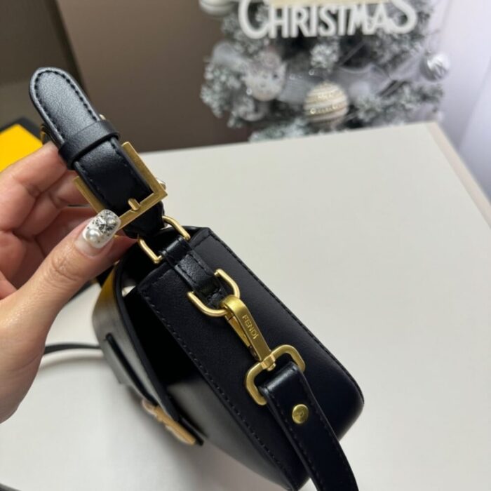 Fendi Baguette Bag Black 25cm 8BR822APG6F1CFJ - Image 6