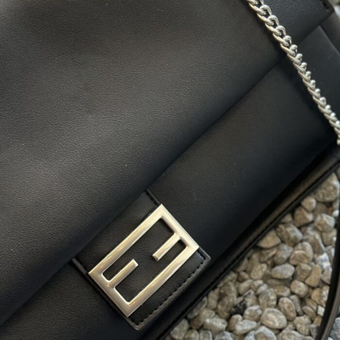 Fendi Baguette Large Bag Black 38cm 8BR828AS7AF1QD0 - Image 3