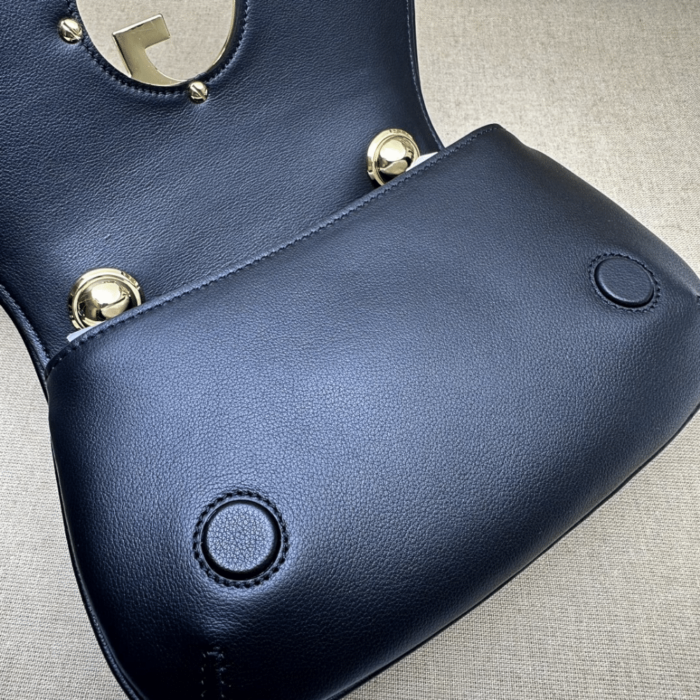 Gucci Blondie Mini Shoulder Bag Black 21cm 724645 UXX0G 1000 - Image 8