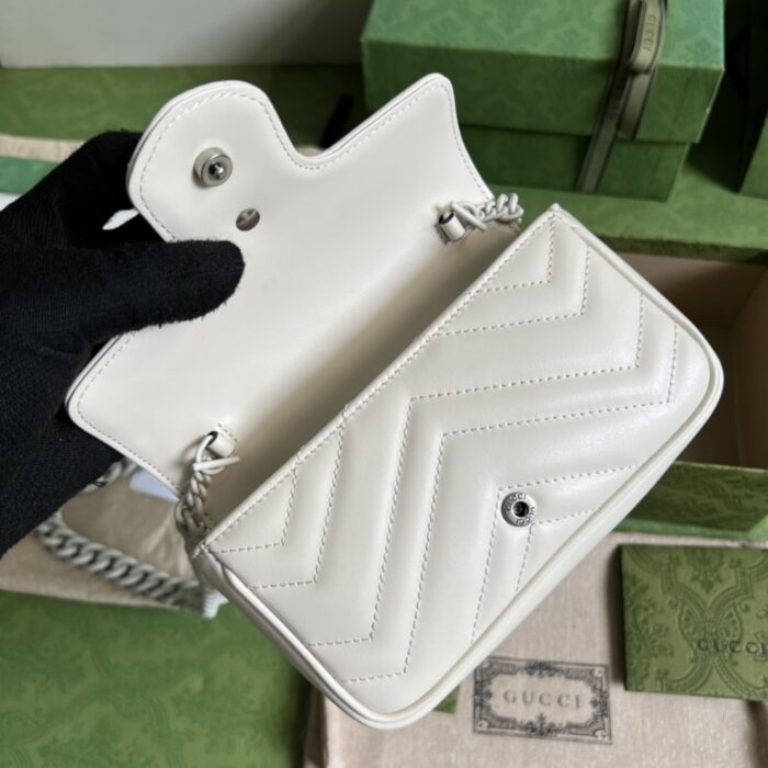 Gucci Marmont Bag White 16.5 cm 699757 UM8KV 9022 - Image 7