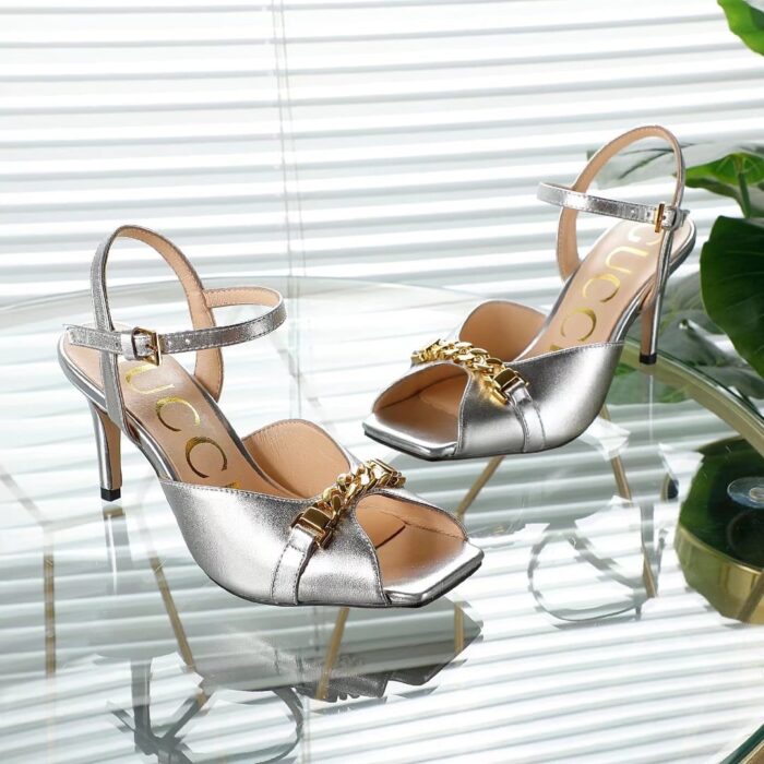 Gucci Metal Chain Mule Heels Sandals In Silver - Image 4