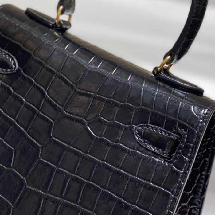 Hermes Mini Kelly K20 Gold Toned Hardware Black 20cm - Image 4