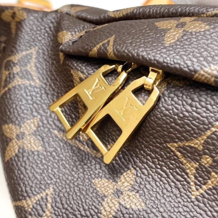 Louis Vuitton Monogram Bumbag 37cm M43644 - Image 4