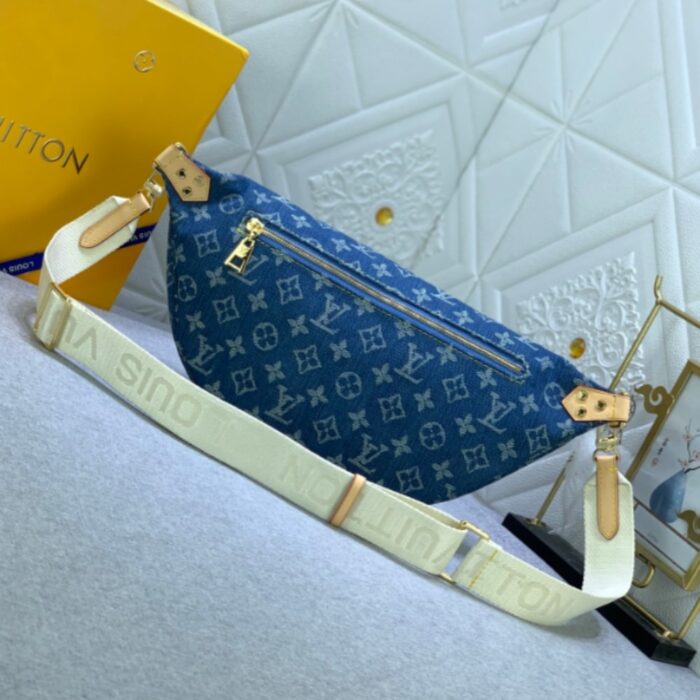 Louis Vuitton Bumbag High Rise Denim Blue 38cm M46837 - Image 5