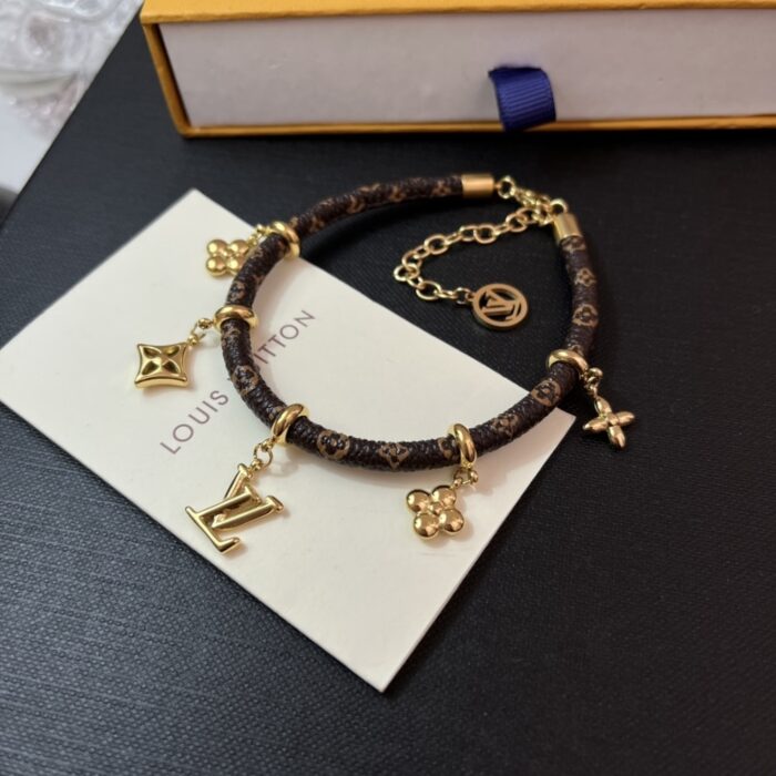 Louis Vuitton LV Blooming Bracelet M8433Z - Image 2