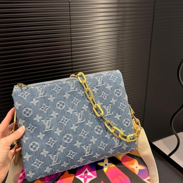 Louis Vuitton New LV Remix Coussin PM 26cm M24564 - Image 3