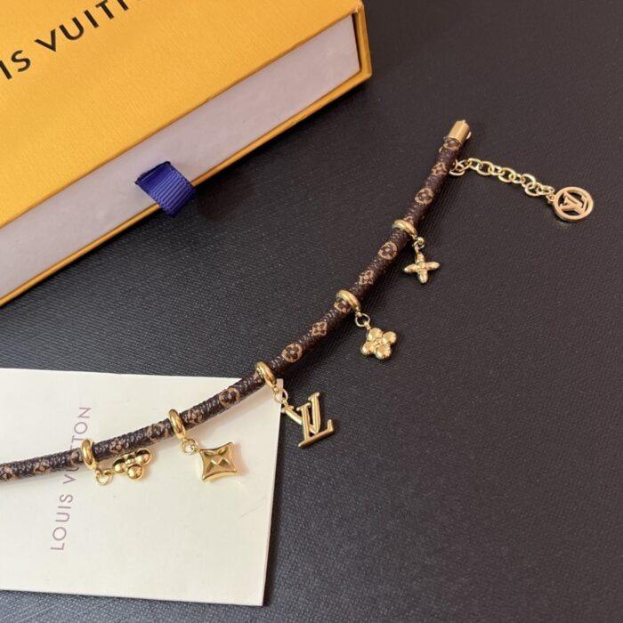 Louis Vuitton LV Blooming Bracelet M8433Z - Image 3