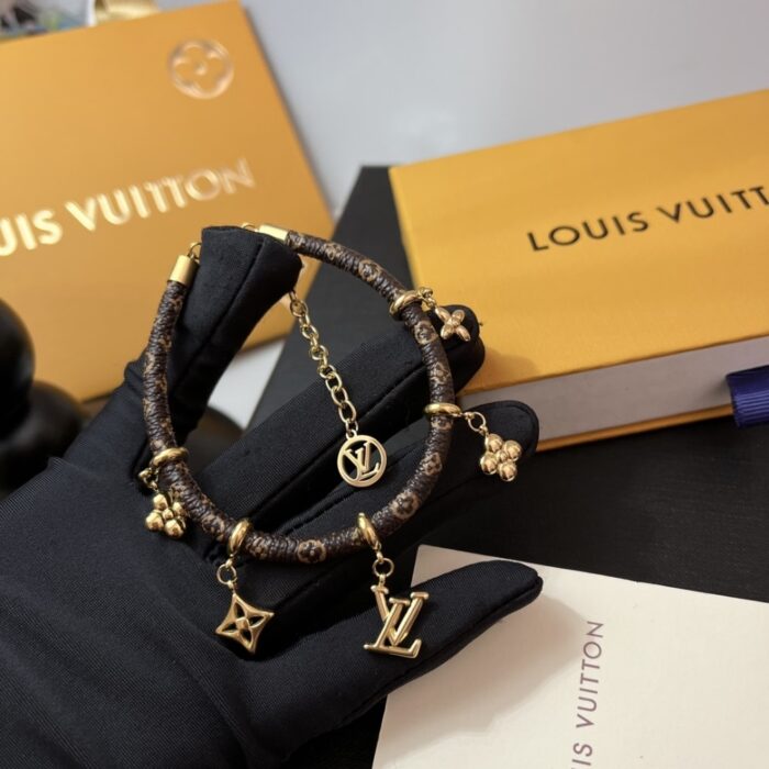 Louis Vuitton LV Blooming Bracelet M8433Z - Image 5