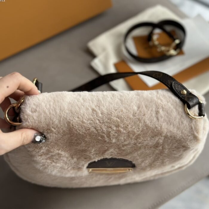 Louis Vuitton Sunset 27cm M12097 - Image 4