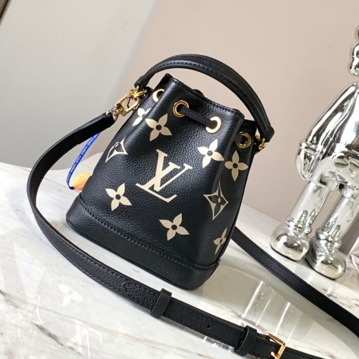 Louis Vuitton Nano Noé 16cm Black - Image 5