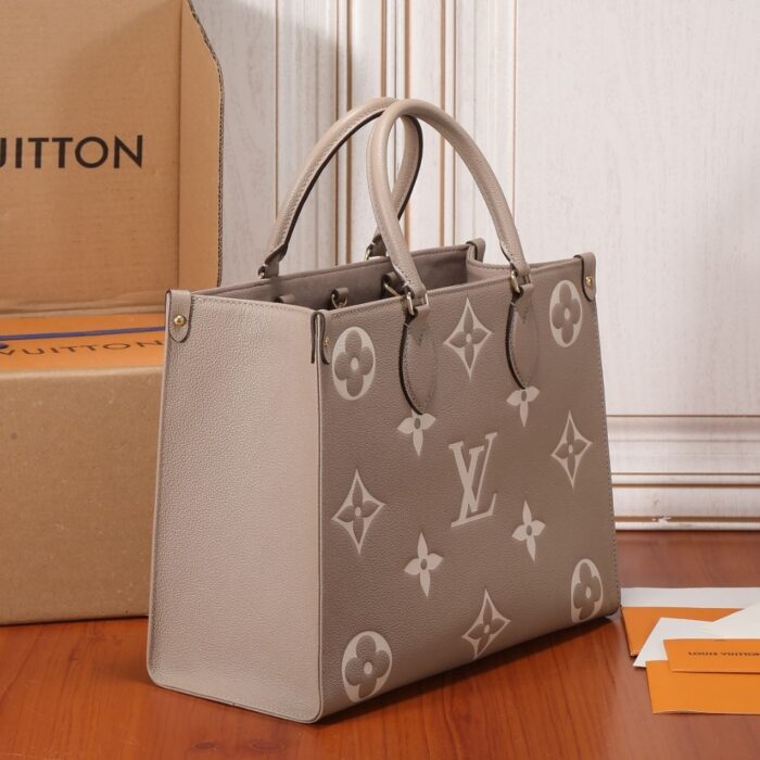 Louis Vuitton OnTheGo MM 35cm Beige M45494 - Image 8