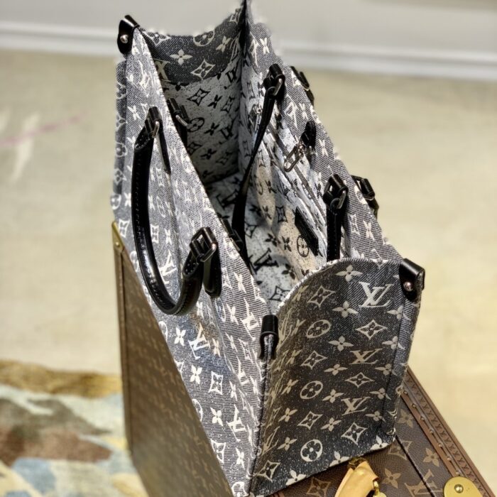 Louis Vuitton OnTheGo MM 35cm M46448 - Image 2