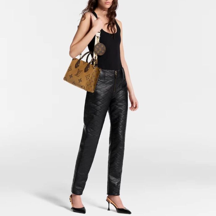 Louis Vuitton OnTheGo PM 25cm M46373 - Image 10