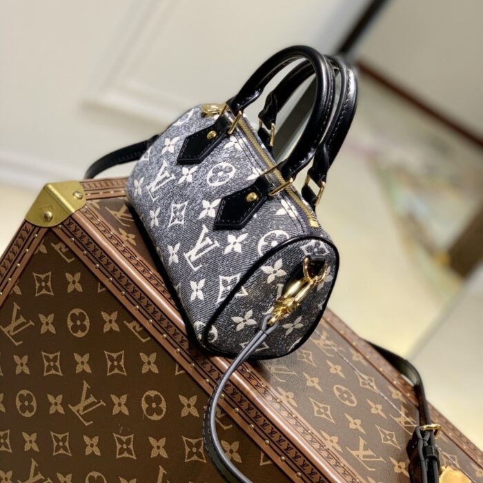 Louis Vuitton Nano Speedy Monogram in Denim 16cm - Image 5
