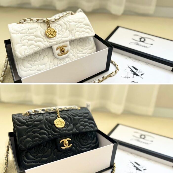 Chanel Flap Bag With Camellia Flower Chain White 26cm - Image 3