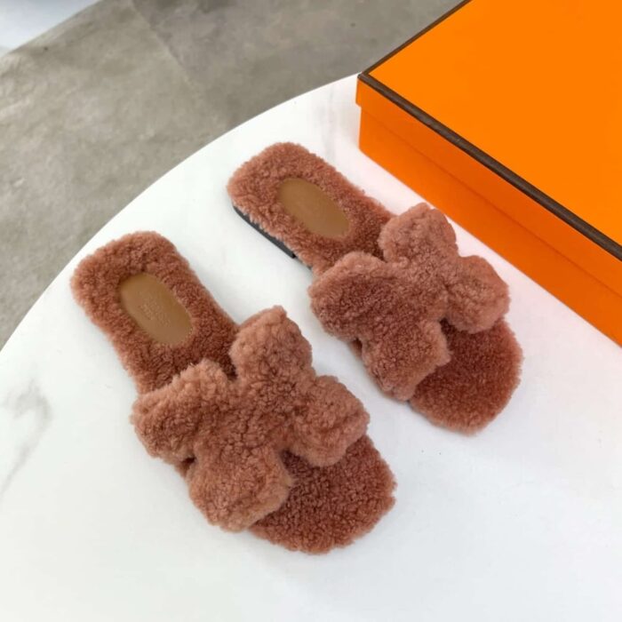 Hermes Oran Teddy Bear Slipper Sandals Cognac - Image 2