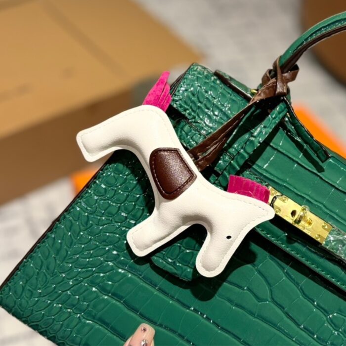 Hermès Kelly 25 Alligator Vert Emerald 25cm - Image 3
