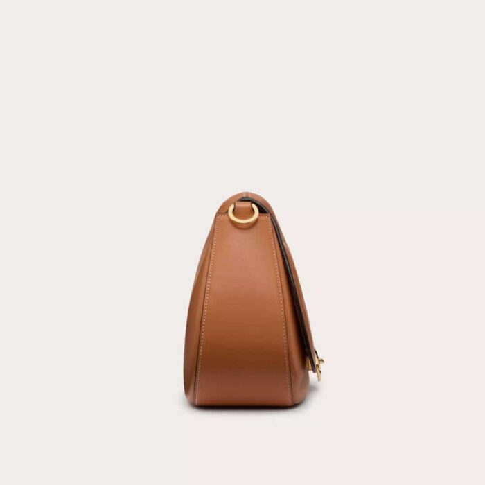 Valentino Garavani Ohval Shoulder Bag Brown 28Cm - Image 5