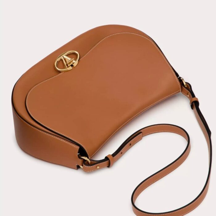 Valentino Garavani Ohval Shoulder Bag Brown 28Cm - Image 6