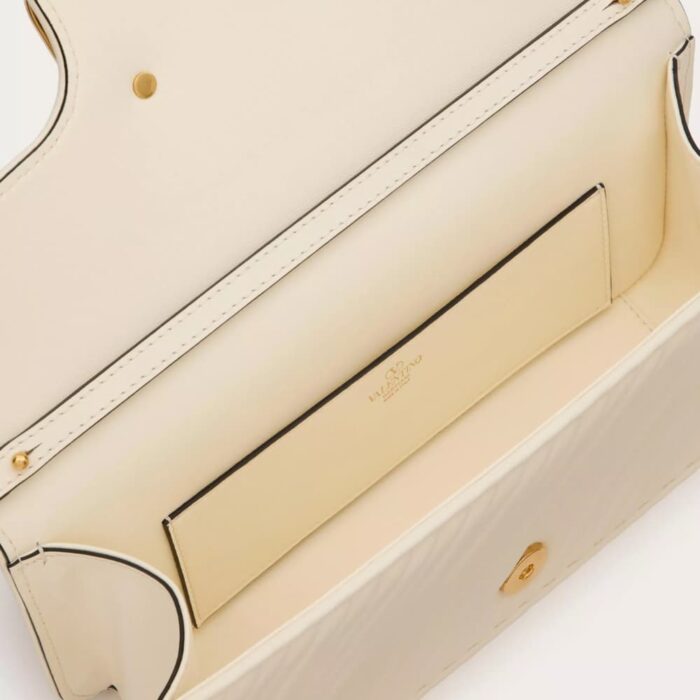Valentino Garavani Locò Pleated Nappa White 26cm - Image 6