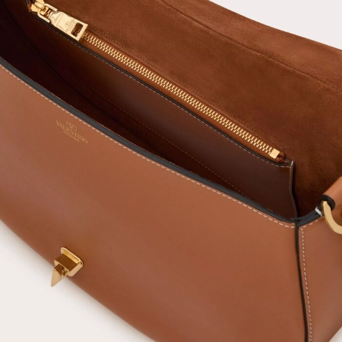Valentino Garavani Ohval Shoulder Bag Brown 28Cm - Image 7
