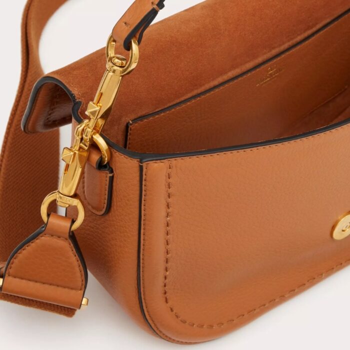 Valentino Garavani Alltime Grainy Leather Brown 23cm - Image 6