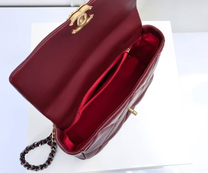 Chanel 19 Shiny Crumpled Burgundy 25cm - Image 6