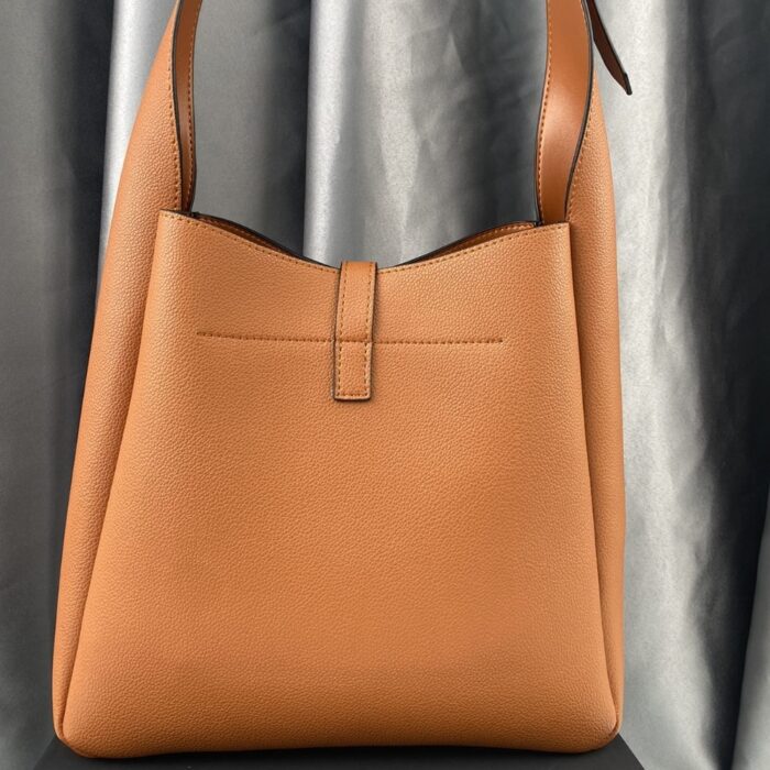 Saint Laurent Le 5 À 7 Supple Large Orange 27cm - Image 4