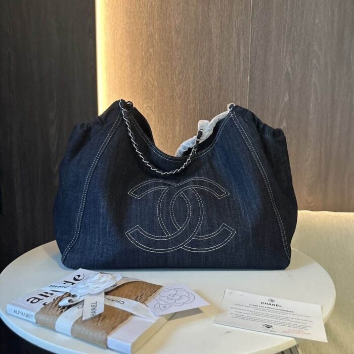 Chanel Denim Timeless CC Tote Blue 36cm - Image 5