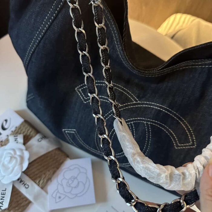 Chanel Denim Timeless CC Tote Blue 36cm - Image 4