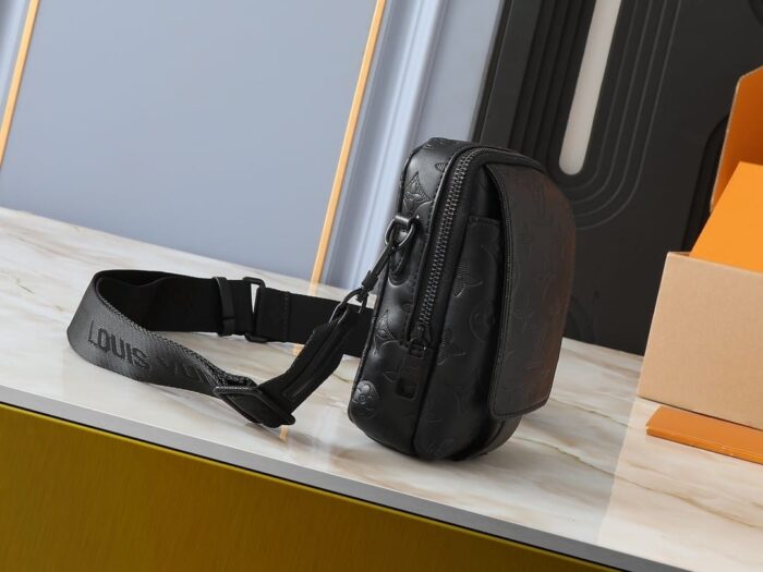 Louis Vuitton Double Phone Pouch NM Black 18cm M81323 - Image 3