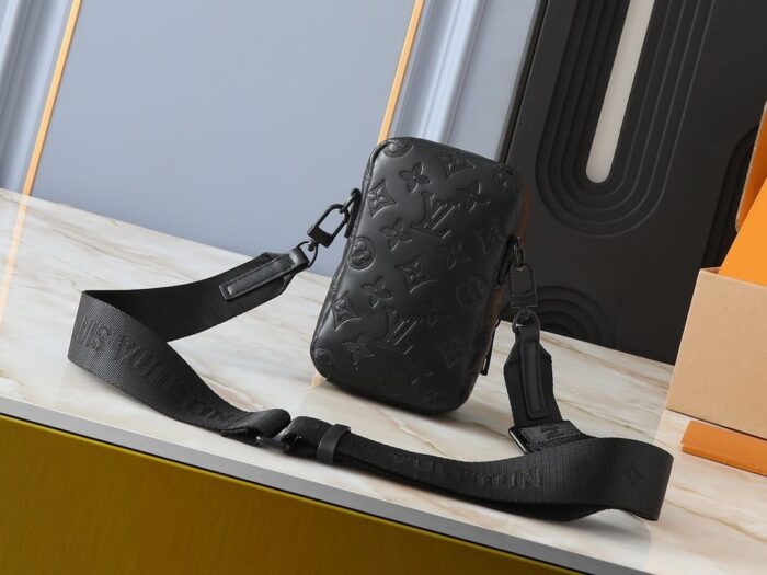 Louis Vuitton Double Phone Pouch NM Black 18cm M81323 - Image 2