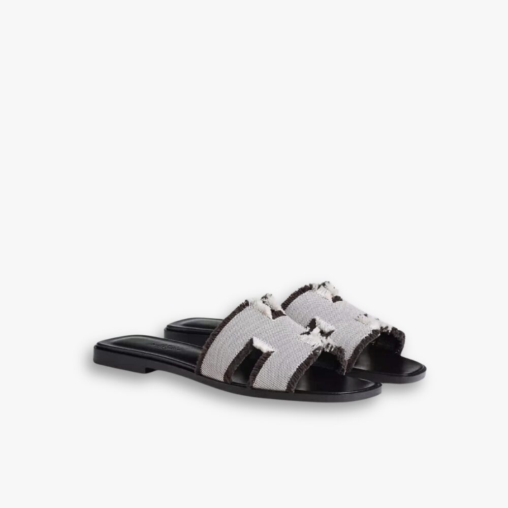 Hermes Oran Sandal Black H231095Z PN360