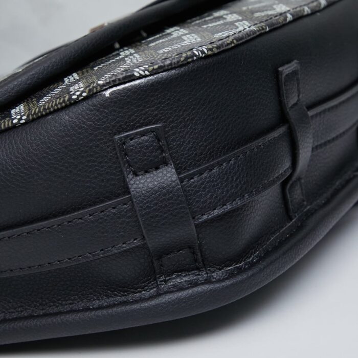 Goyard Belvedere PM Bag Black 19CM - Image 4