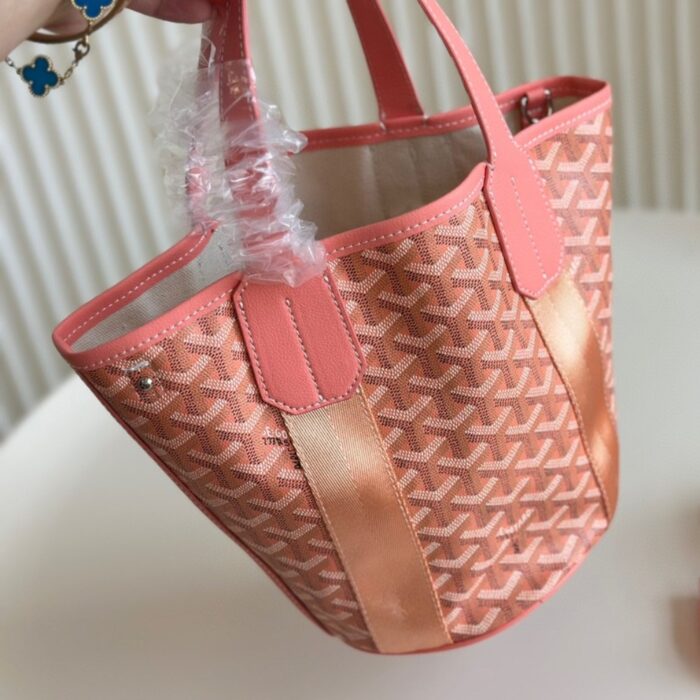 Goyard Goyardine Belharra PM Coral Tote Palladium Hardware Coral 22Cm - Image 4