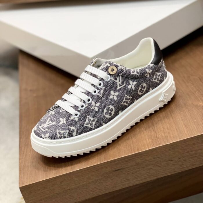 Louis Vuitton Time Out Sneaker Gray 1AAW2S - Image 2