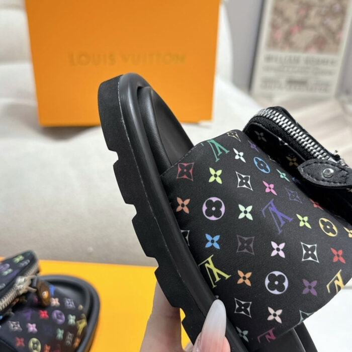 Louis Vuitton X Takashi Murakami Pool Pillow Flat Comfort Mule Black 1AGVRF - Image 4