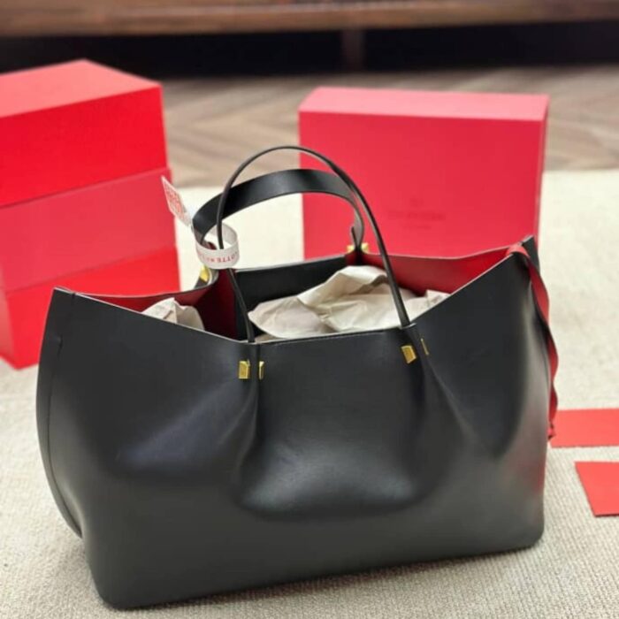 Valentino Garavani Vlogo Escape Tote Bag Black 38cm - Image 4
