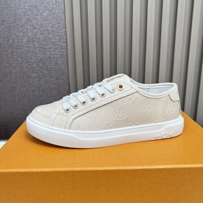 Louis Vuitton LV Lagoon Sneaker Beige 1AHOQR - Image 3
