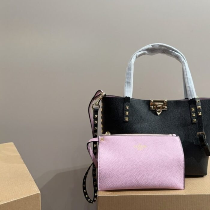 Valentino Garavani Rockstud Small Tote Bag Black 26cm - Image 2