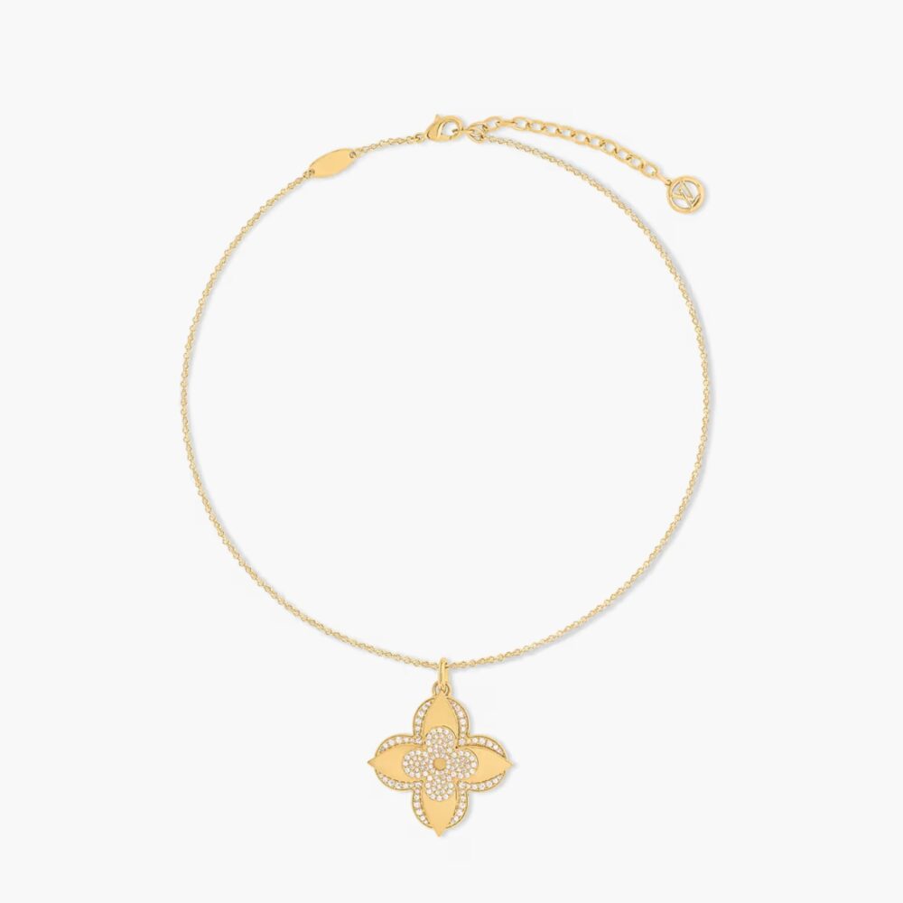 Louis Vuitton LV Medaillon Necklace M02001