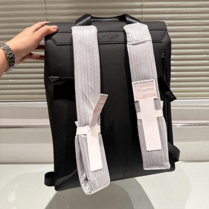 Louis Vuitton Fastline Backpack Black 40Cm M21367 - Image 3