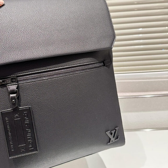 Louis Vuitton Fastline Backpack Black 40Cm M21367 - Image 7