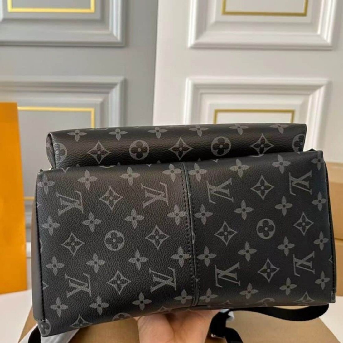 Louis Vuitton Discovery Monogram Eclipse Canvas Backpack Black 37Cm - Image 4