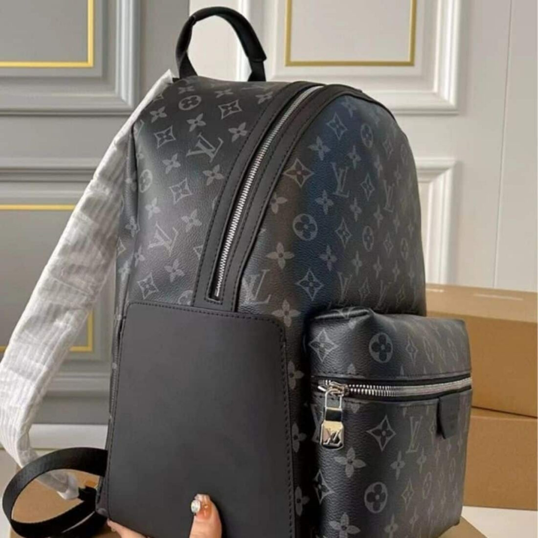 Louis Vuitton Discovery Monogram Eclipse Canvas Backpack Black 37Cm - Image 6