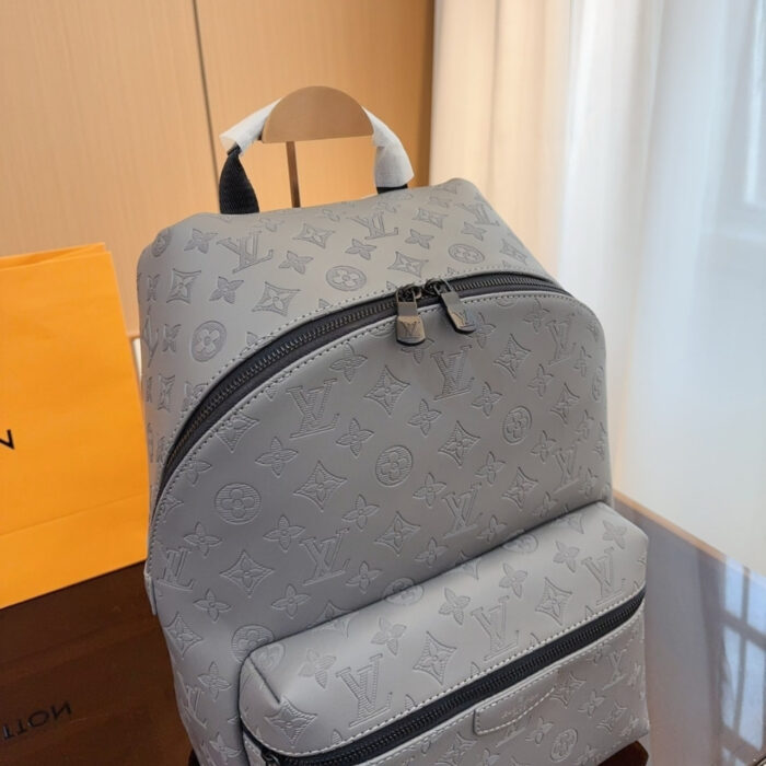 Louis Vuitton Discovery Backpack Anthracite Gray 28Cm M46557 - Image 3