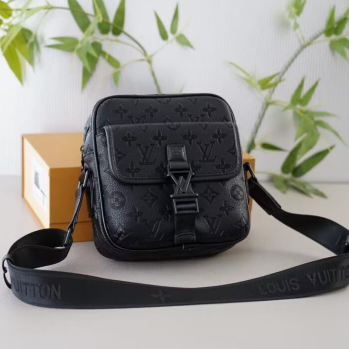 Louis Vuiiton Getaway Messenger Monogram Shadow Bag Black 20Cm M12516 - Image 2
