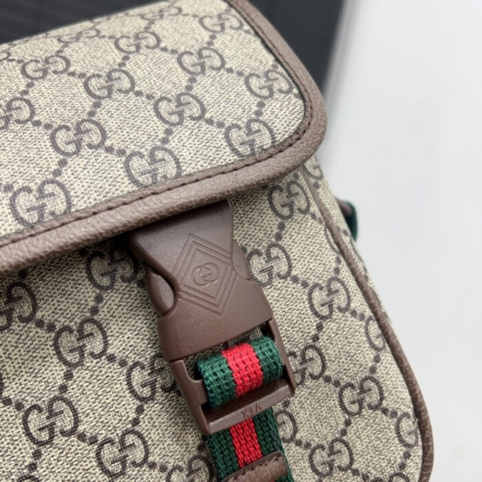 Gucci GG Supreme Canvas Small Messenger Bag Beige Ebony 23Cm - Image 4